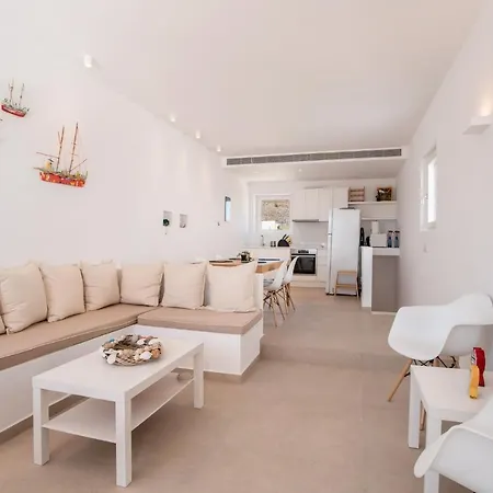 Deluxe Maisonette With Private Jacuzzi Apartment *